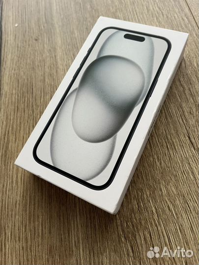 iPhone 15, 128 ГБ