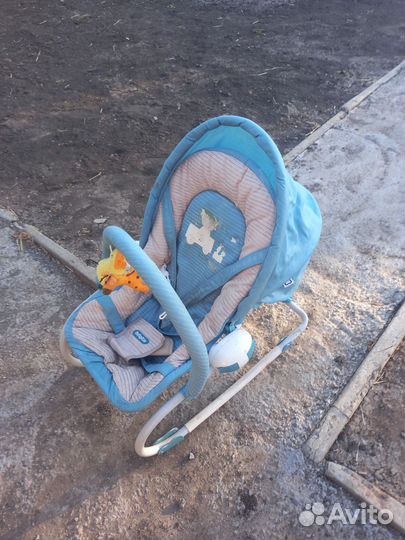 Шезлонг детский