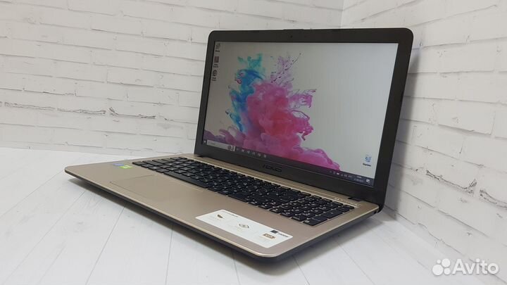 Игровой ноутбук Asus 2видеокарты/4Gb/SSD/ гарантия