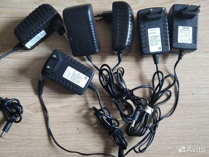 Блоки питания к Триколор Oрenbox Skywаy 12V 2 A