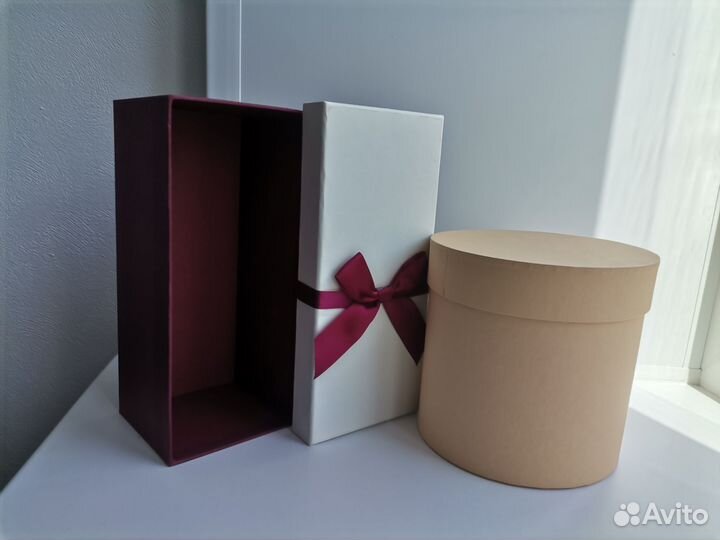 Коробки подарочные новые
