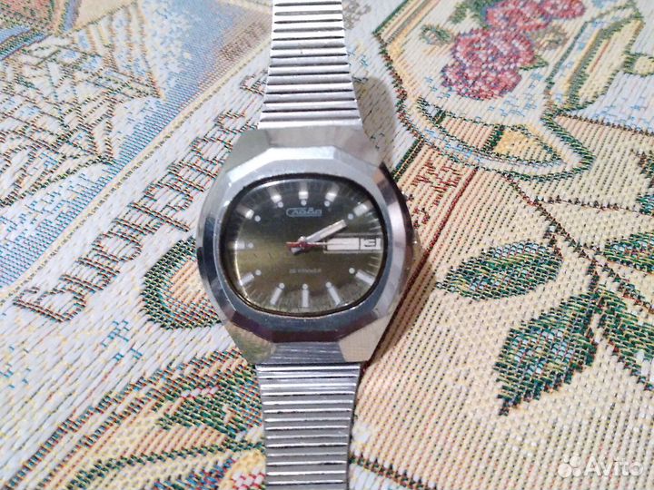 Часы времён СССР