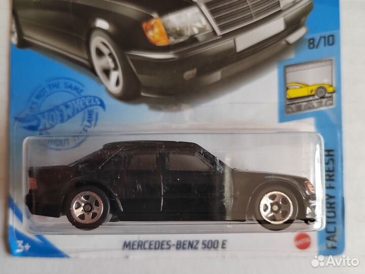 Hot Wheels Mercedes-Benz 500E