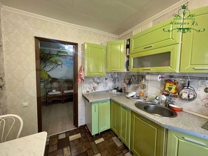 2-к. квартира, 50 м², 2/3 эт.