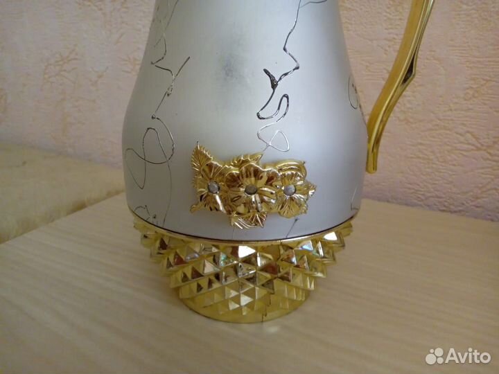 Термос декоративный, объем 0.75 л