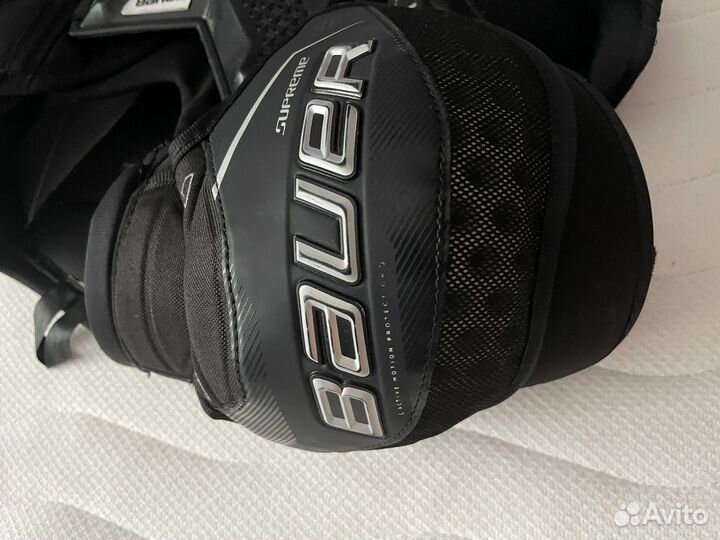 Нагрудник хоккейный Bauer supreme 3X pro