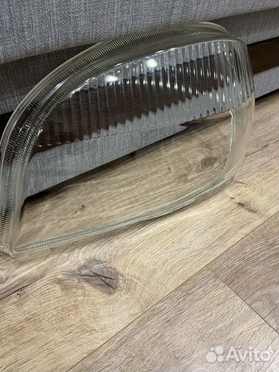 Стекло фары (стеклянное)chevrolet niva н/о