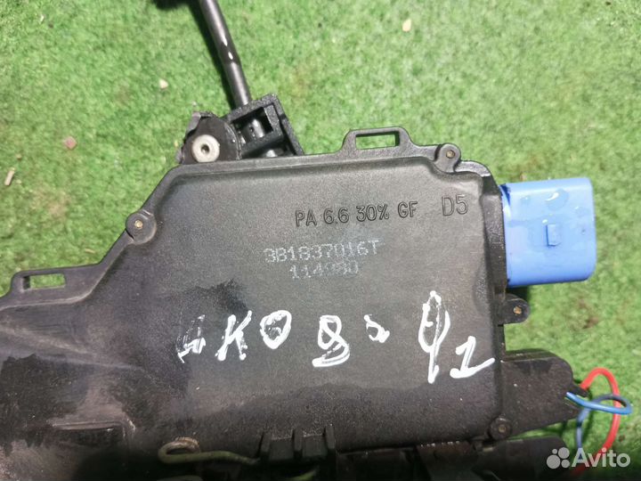 Замок Двери Шкода Фабия 1