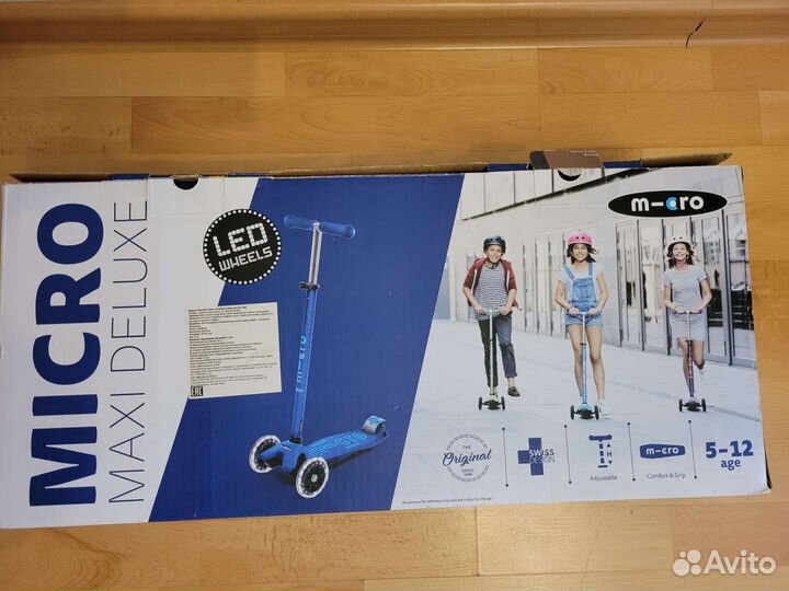 Самокат Micro Maxi Deluxe LED