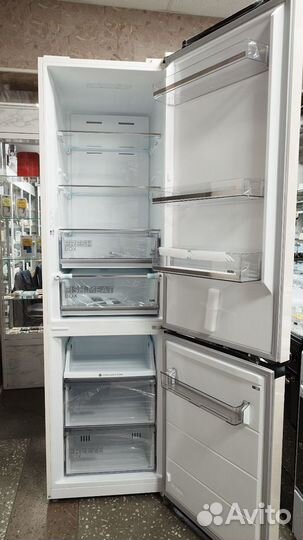 Холодильник новый