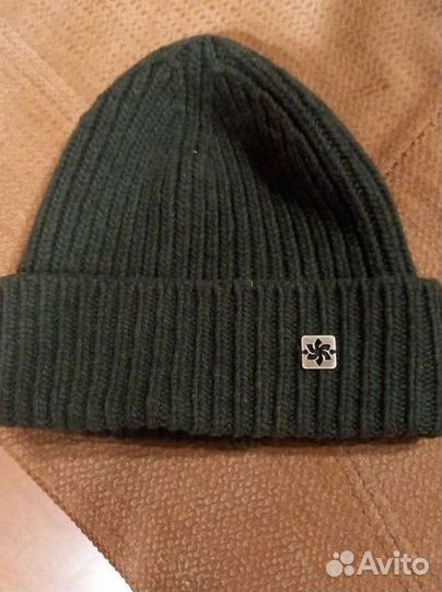 Шапка новая Италия