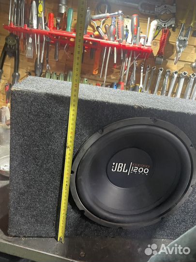 Сабвуфер jbl 1200