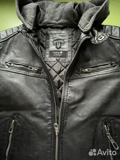 Детская куртка с капюшоном