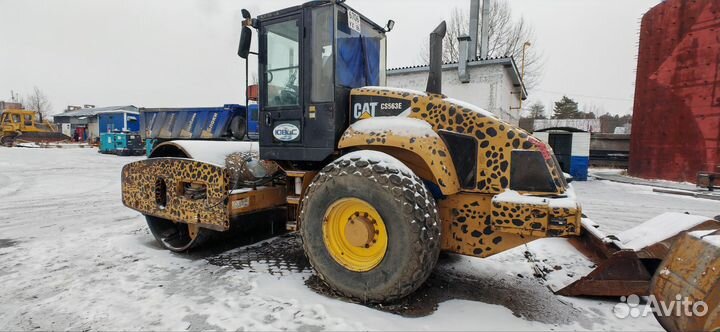 Дорожный каток CAT CS563E, 2007