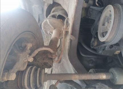 Привод передний правый левый Тойота Королла