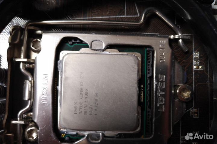 Комплект: Мат. плата asus + xeon E3-1270 + 16 Gb