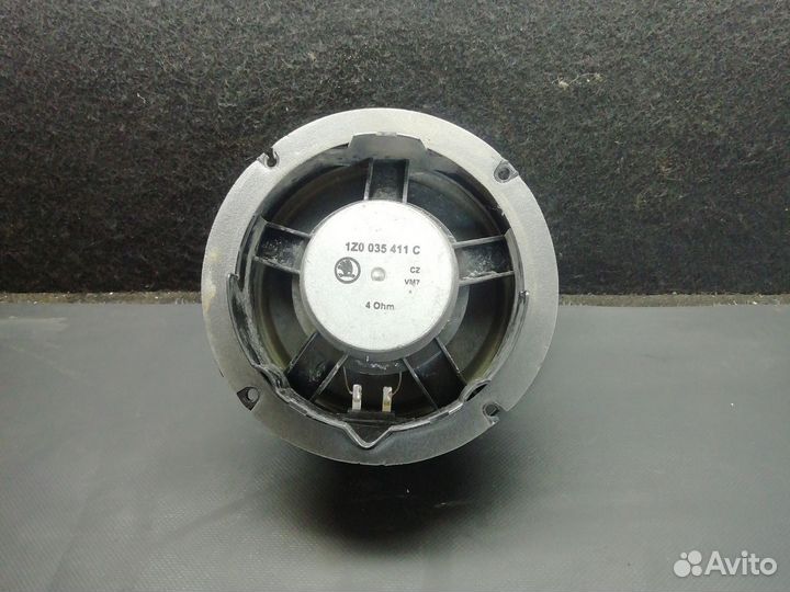 Динамик задней двери skoda octavia a5