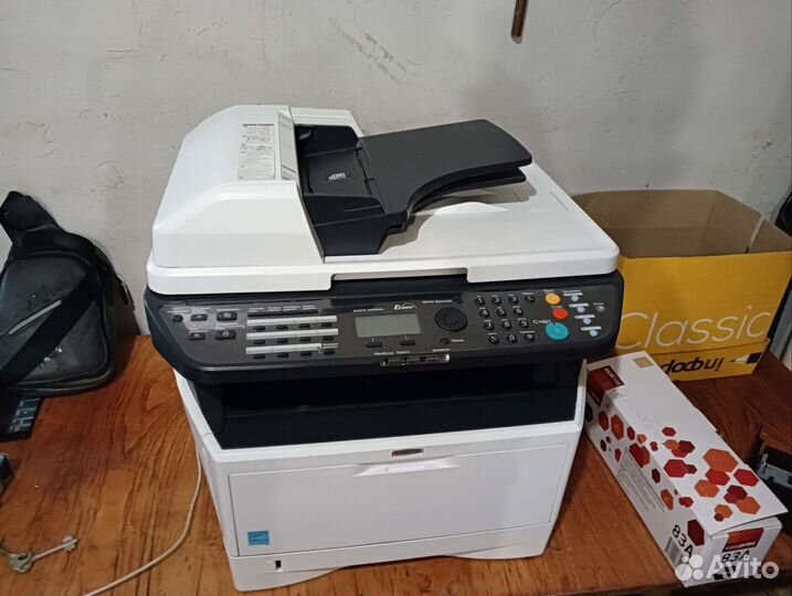 Мфу принтер Kyocera M2030dn б/у