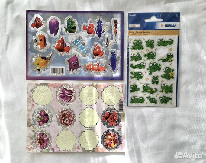 Коллекция наклеек