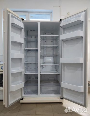 Холодильник Side by Side samsung RSH1ntmb