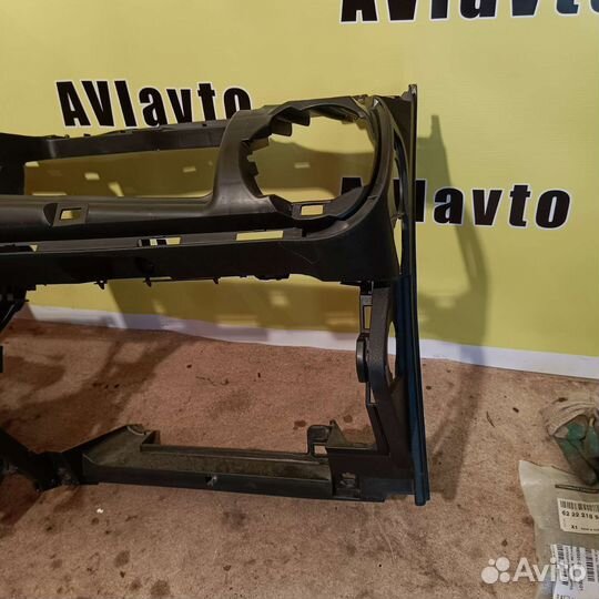 Основание скелет панели Nissan Note E11