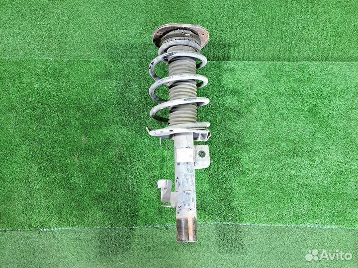 Стойка амортизатора правая Форд Мондео 4