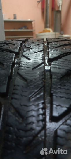 Bridgestone Ice Cruiser 7000 225/65 R17 106T