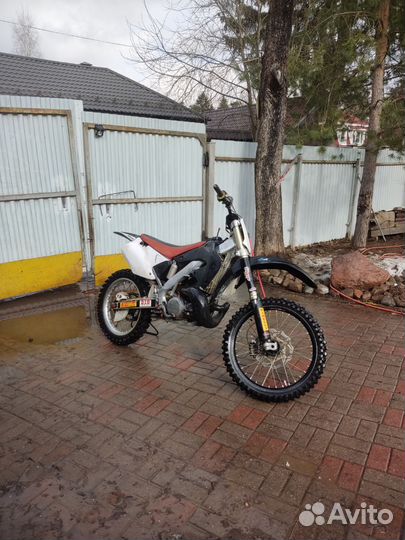 Honda cr250