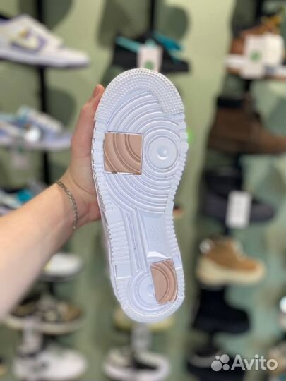 Кроссовки Nike Air Force 1 Low Pixel