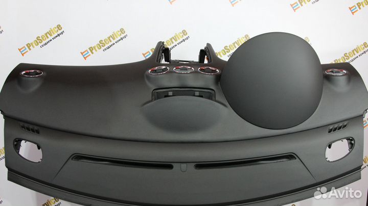 Торпедо Peugeot 408 панель приборов