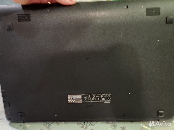 Ноутбук asus