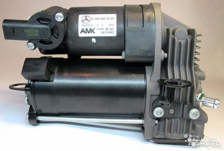 Мерседес W221 05- Компрессор пневмоподвески