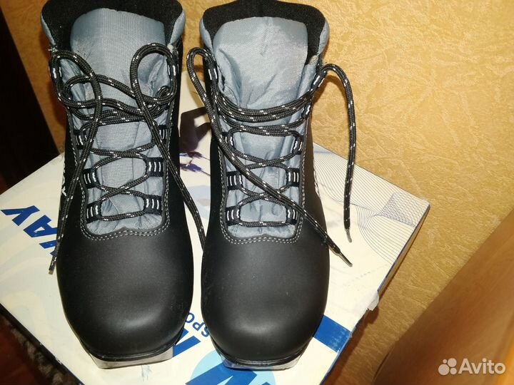 Лыжные ботинки Nordway, 41 размер, крепление NNN