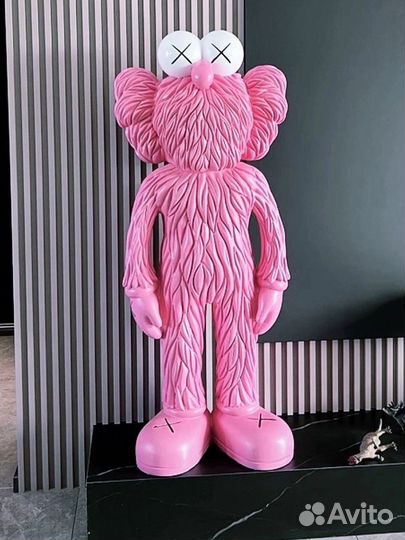 Фигурка kaws 62 см