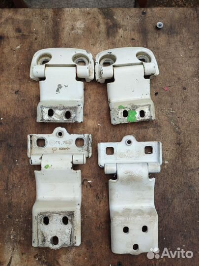 Петли задние комплект Дукато /Боксер /Джампер