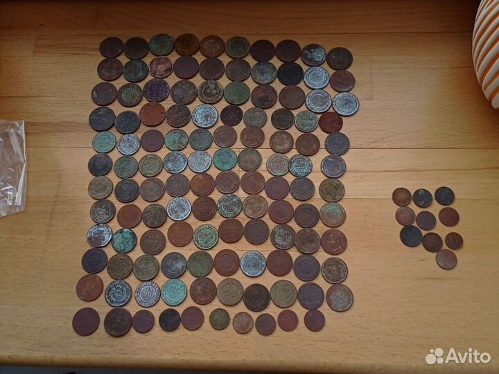 Продам старинные монеты