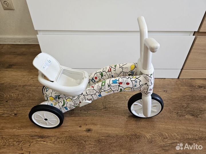 Беговел для малышей Chillafish