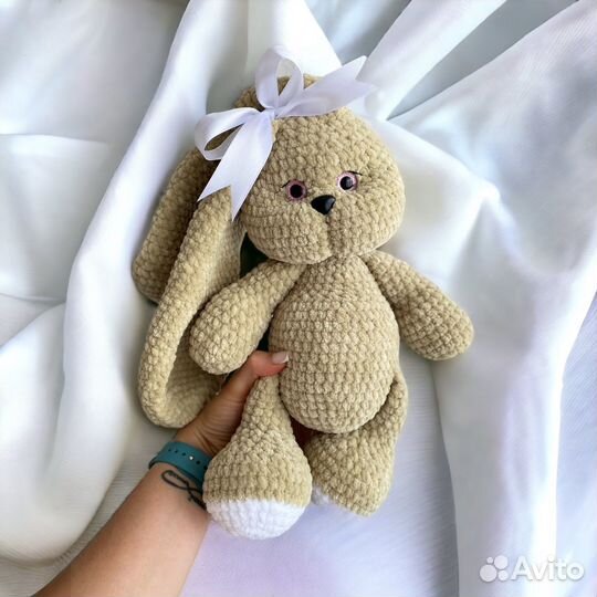 Плюшевый заяц ручной работы