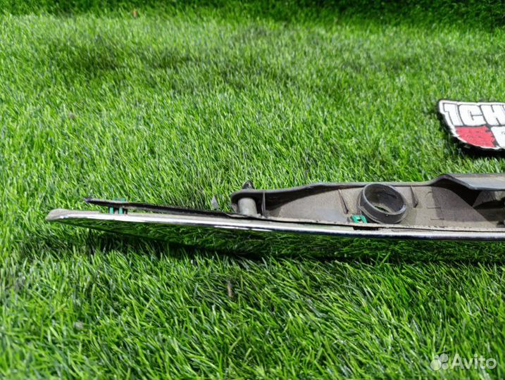 Планка багажника Hyundai Sonata YF L4NA 2012