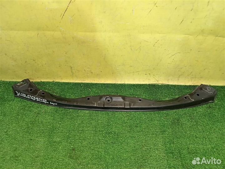 Усилитель переднего бампера Toyota Land Cruiser P