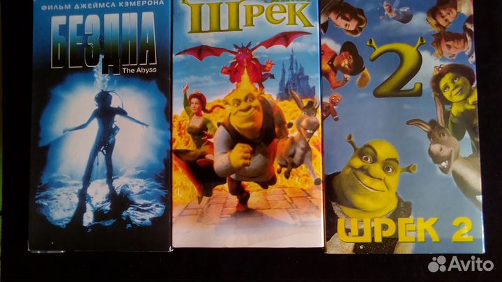 VHS кассеты с фильмами