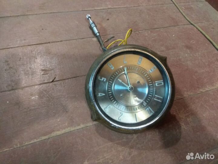 Часы автомобиля Зим