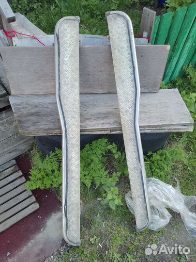 Пороги подножки трубы