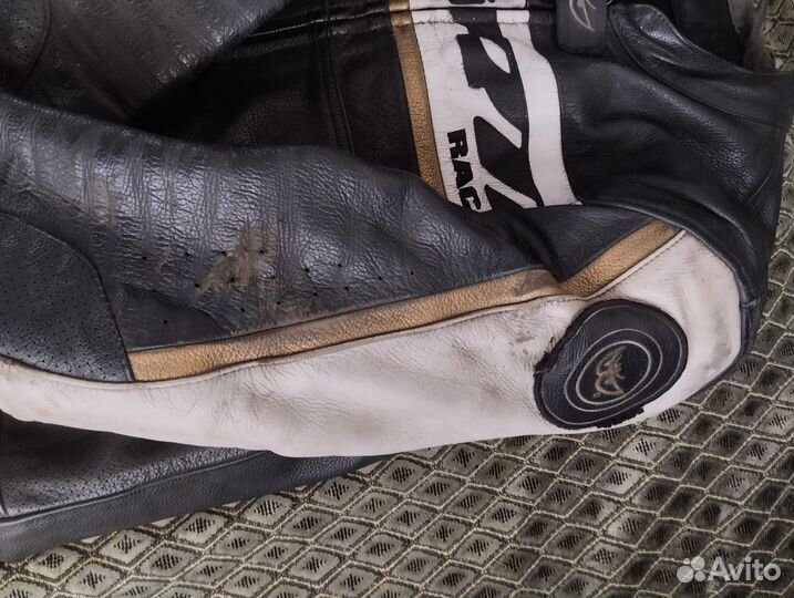 Мотокуртка кожаная мужская 50