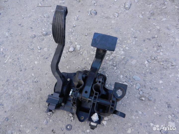 Альфа Роме 147 GT 156 поворотный кулак