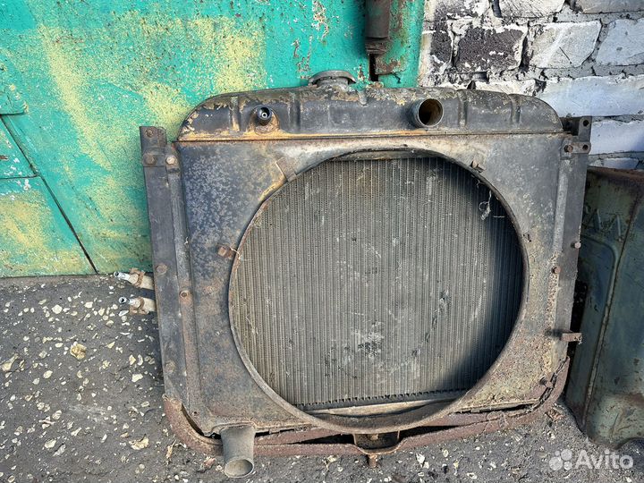 Радиатор на ЗИЛ 131