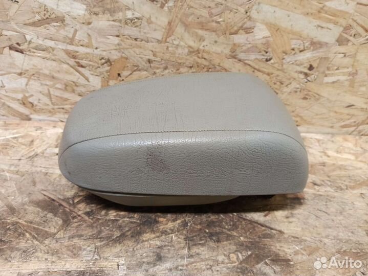 Подлокотник Kia Cerato 1