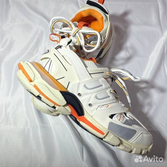 Balenciaga track 1 white orange