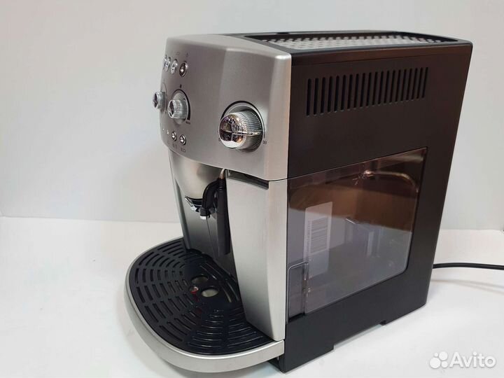 Кофемашина Delonghi Magnifica