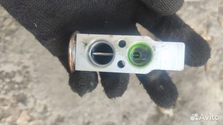 Расширительный клапан Mitsubishi Colt Z34